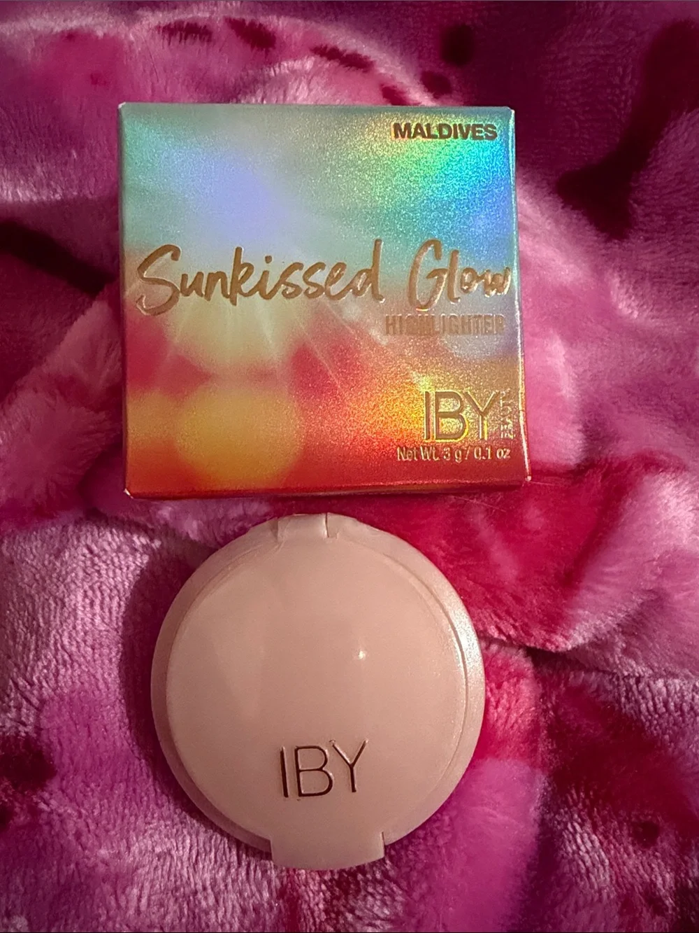 3/$15 🌸 IBY Sunkissed Glow Highlighter - Maldives